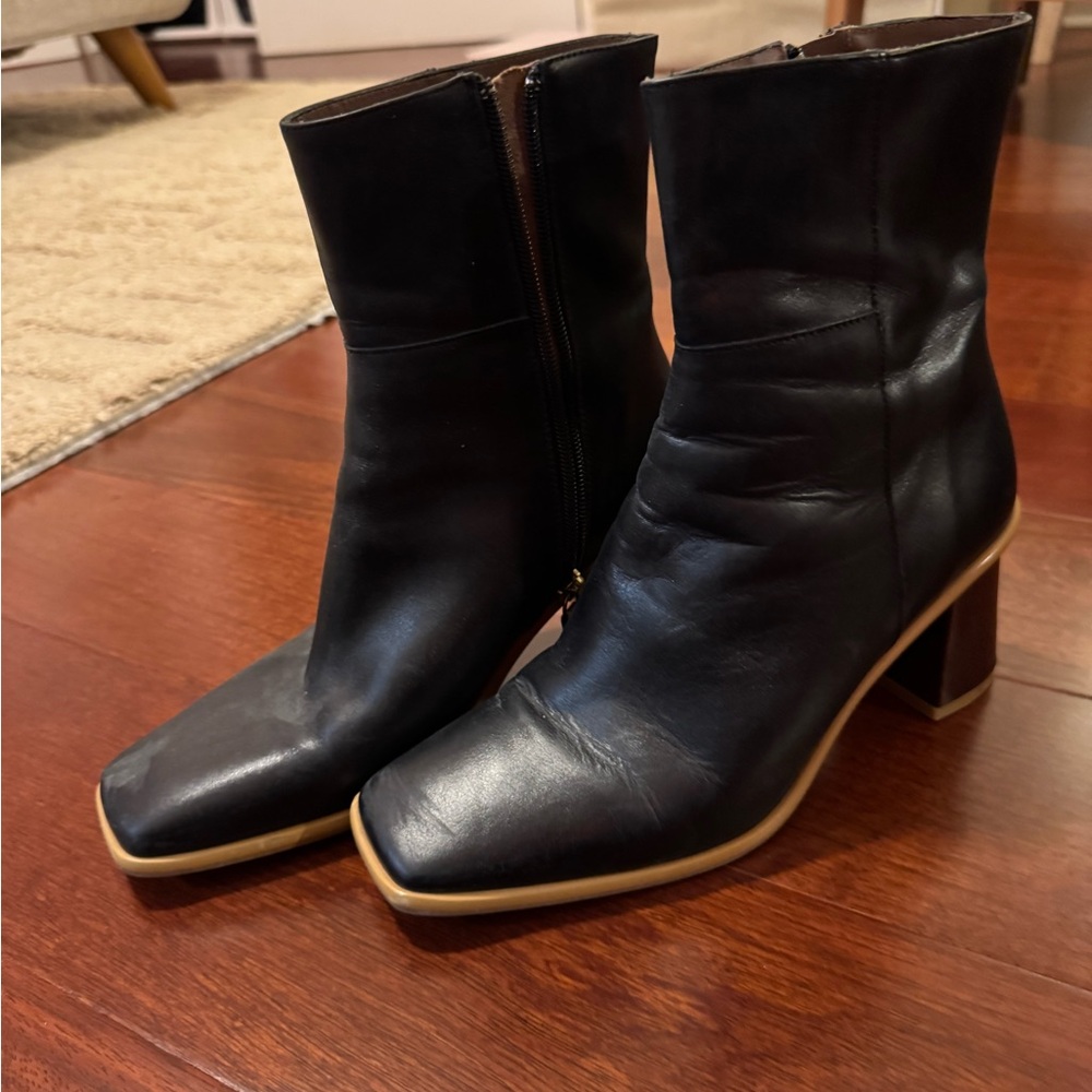 ALOHAS Black Leather Heeled Boots